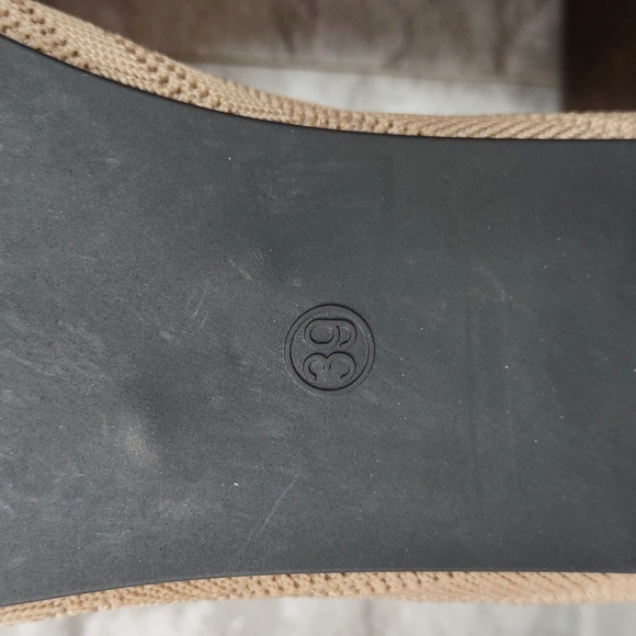 Point Toe Knit Ballet Flats - Picture 8 of 9